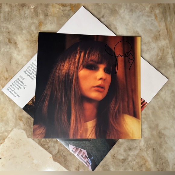 Taylor Swift: ***SIGNED*** Midnights: Jade green edition VINYL- BNWOT B - Picture 4 of 9